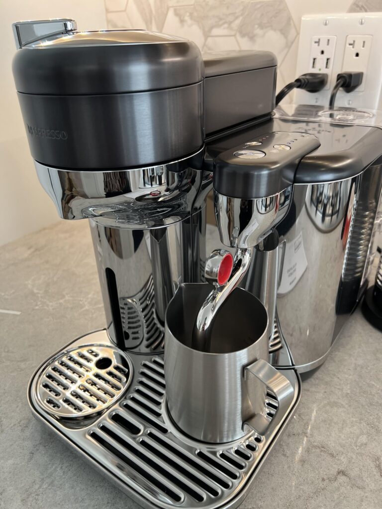 Vertuo Creatista in Black Stainless Steel