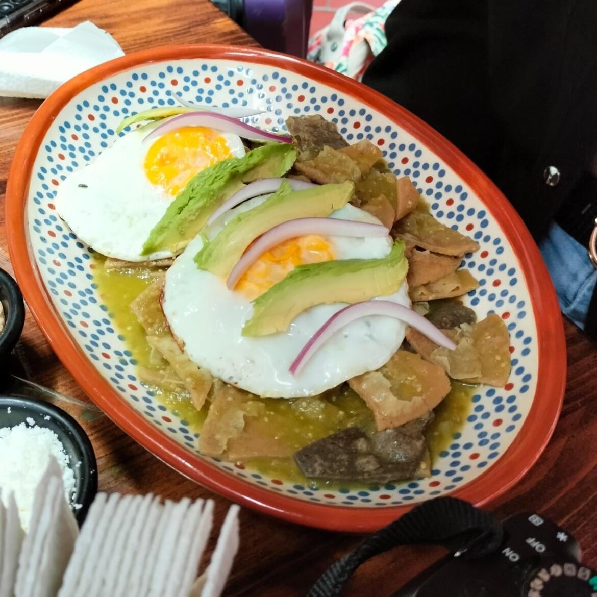 Green chilaquiles