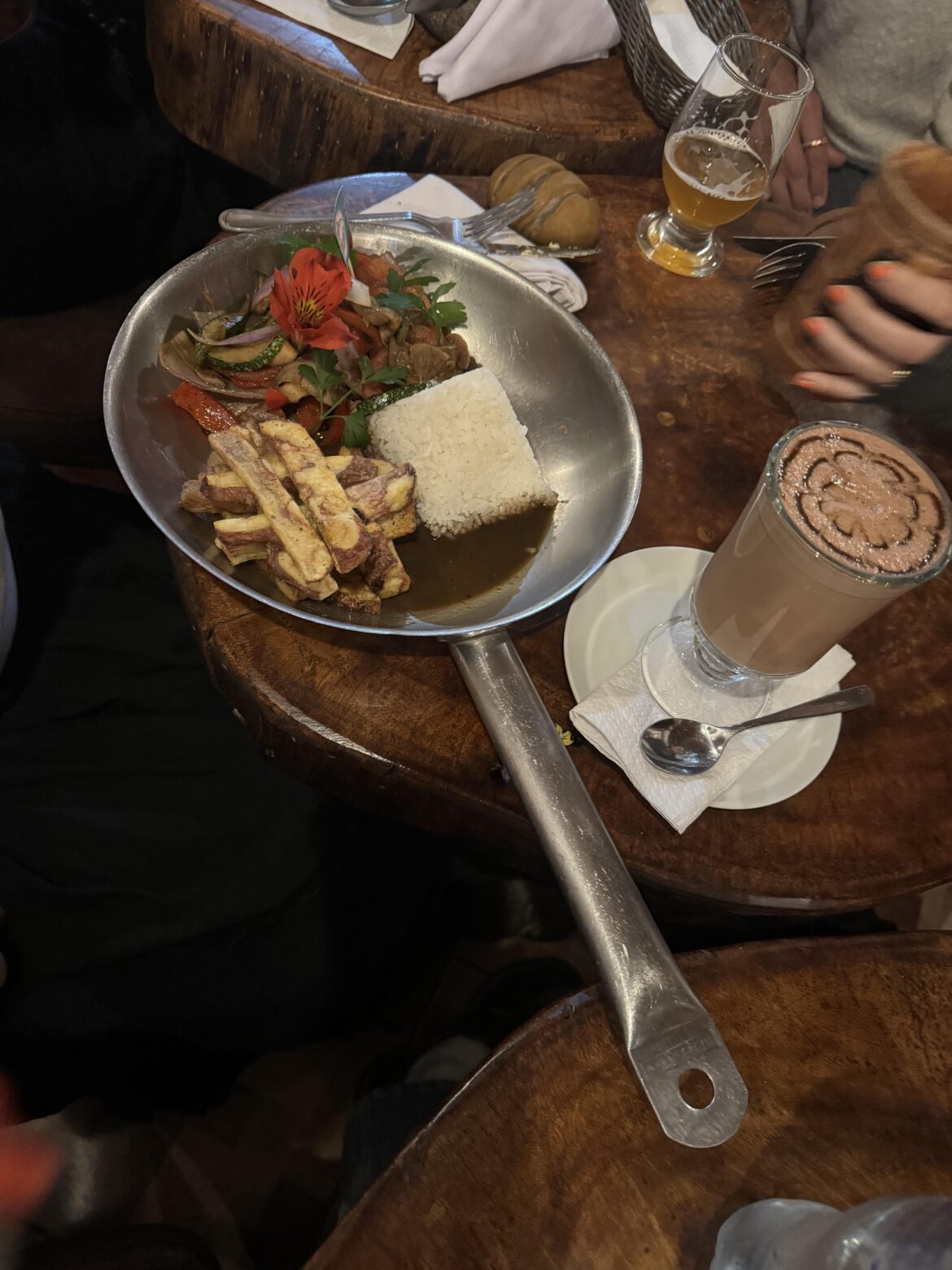 Dinner on a burning hot pan!