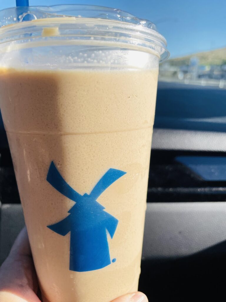 Chocolate Macadamia Nut Breve