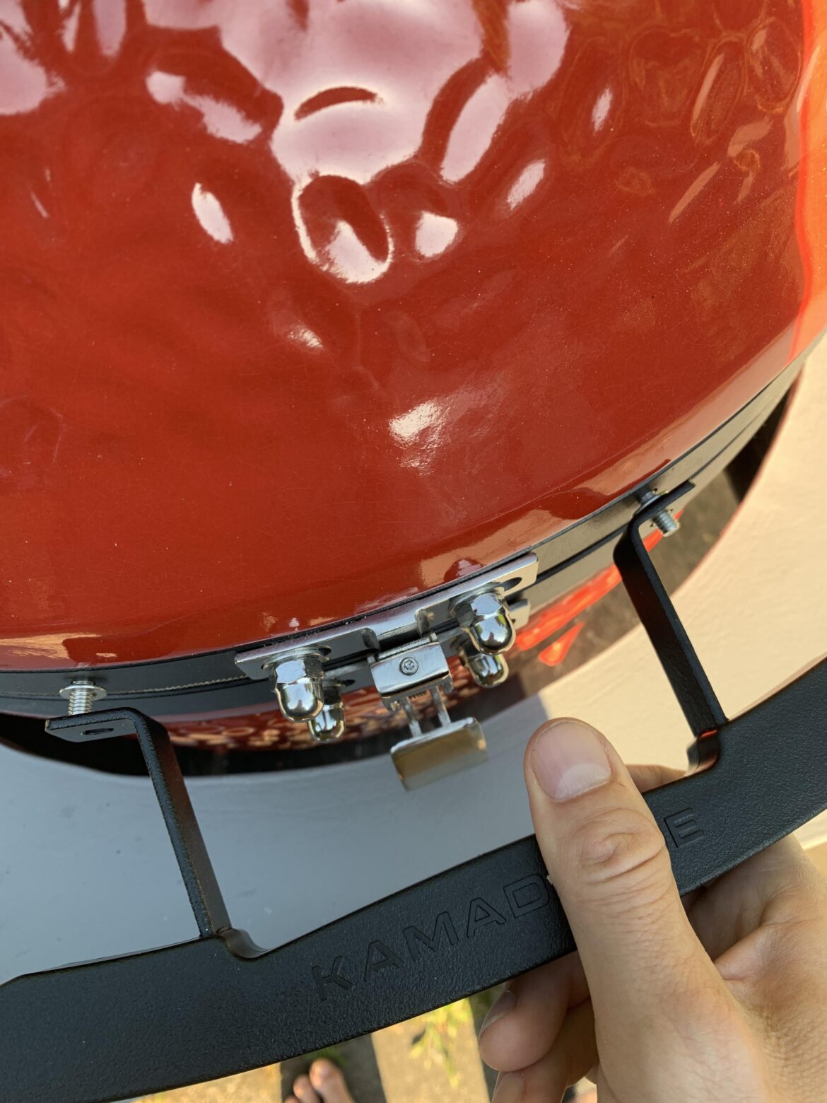 Handle doesn’t fit out of the box Handle doesn’t fit out of the box