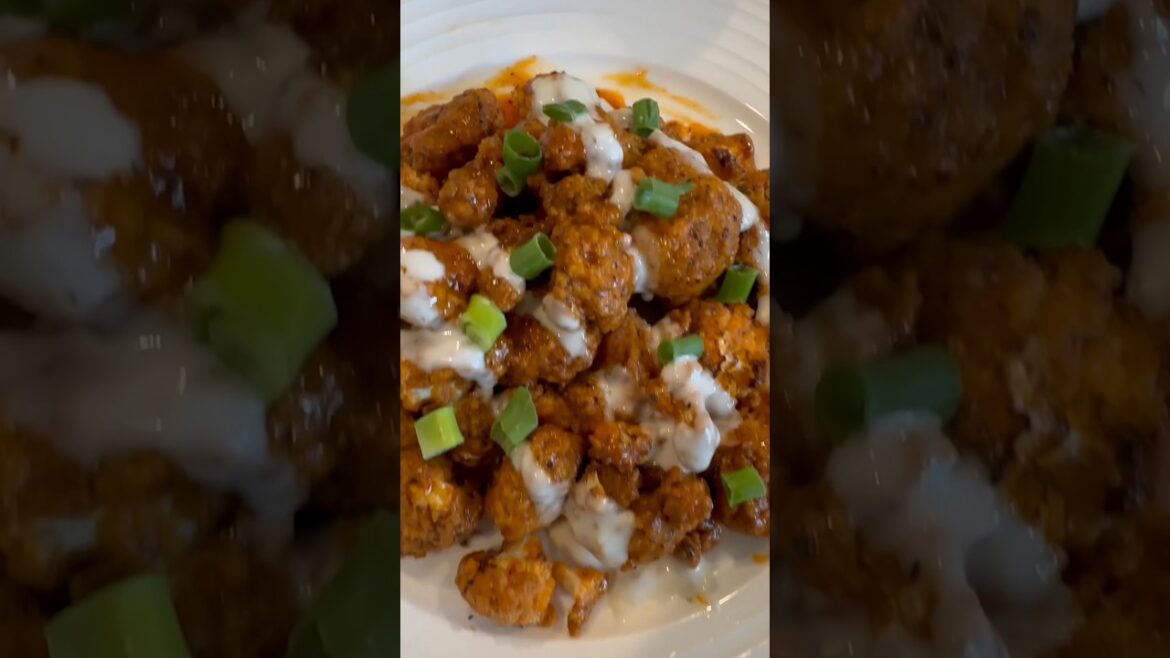 Buffalo Cauliflower! #buffalo #cauliflower #easyrecipe #chef #snack #simple #spicy #vegetarian #food Buffalo Cauliflower! #buffalo #cauliflower #easyrecipe #chef #snack #simple #spicy #vegetarian #food