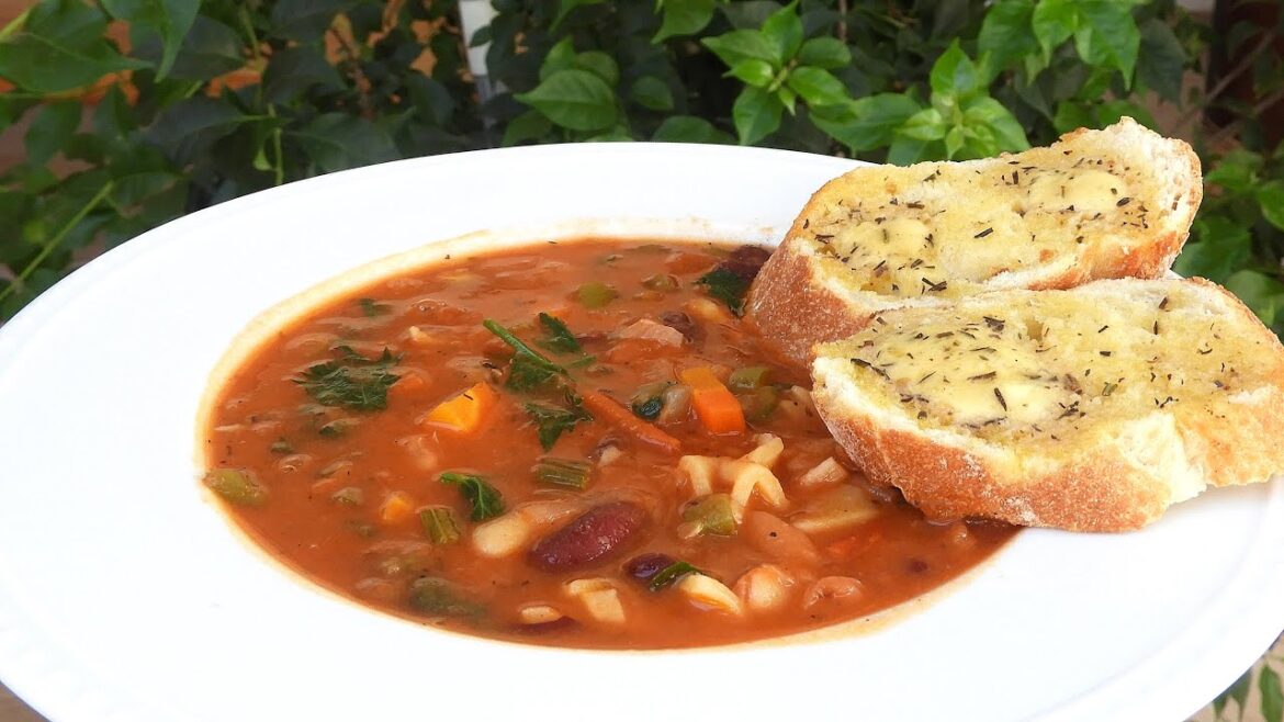 Minestrone soup