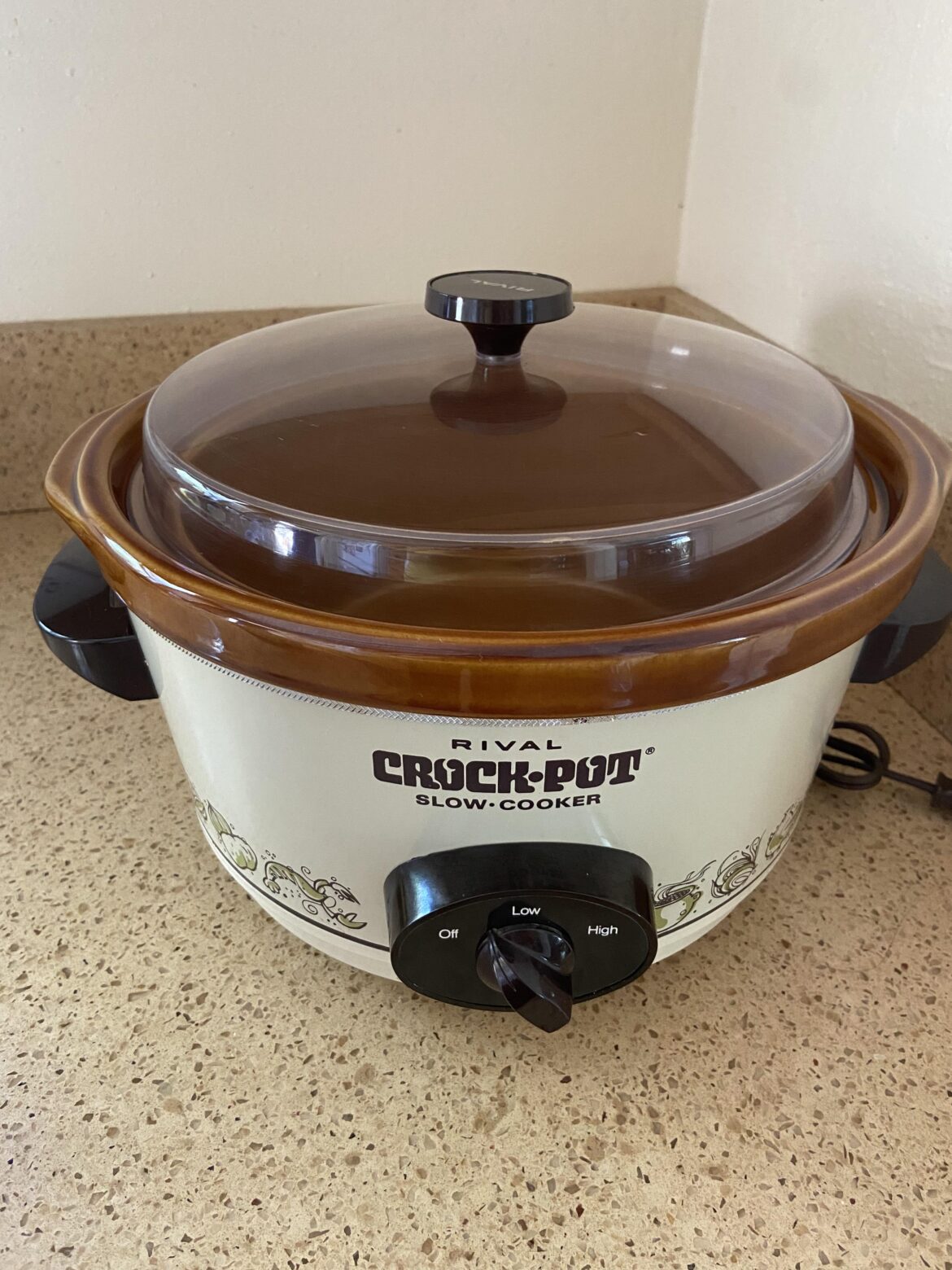 Recently thrifted this vintage CrockPot, is there anything I should know before using it? I’ve never used one of these old models before, is there a difference in cooking times?