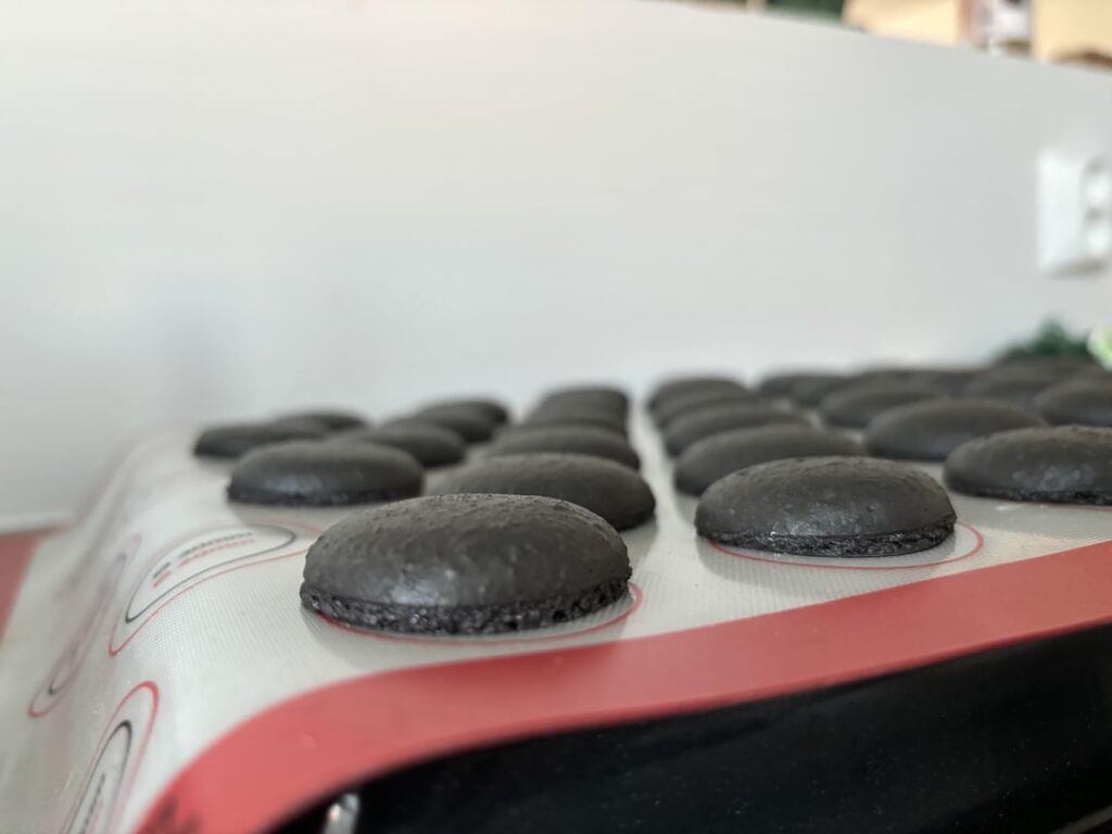 Small feet ☕️🧐