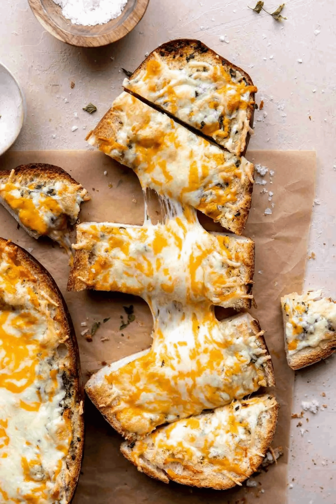 Crispy Cheesy Garlic Bread