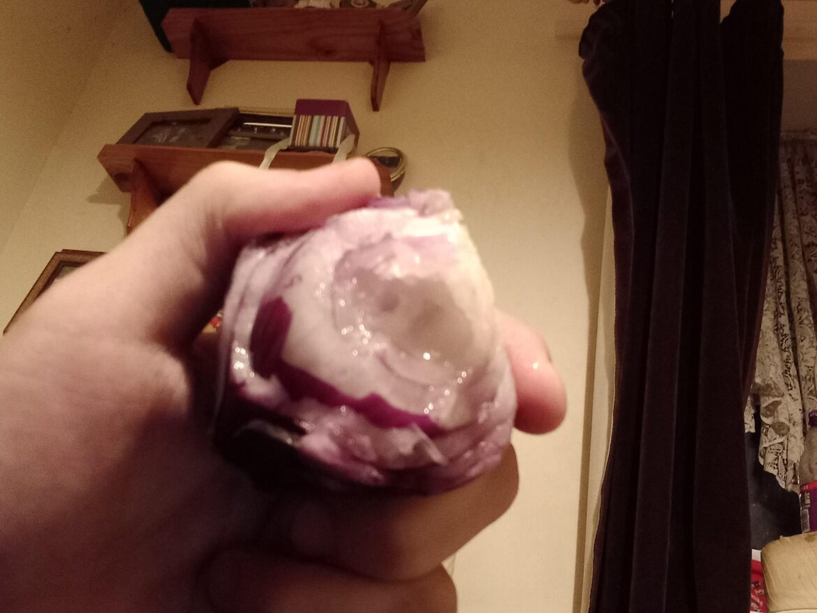 Is it safe to eat onions as is? I do this weekly