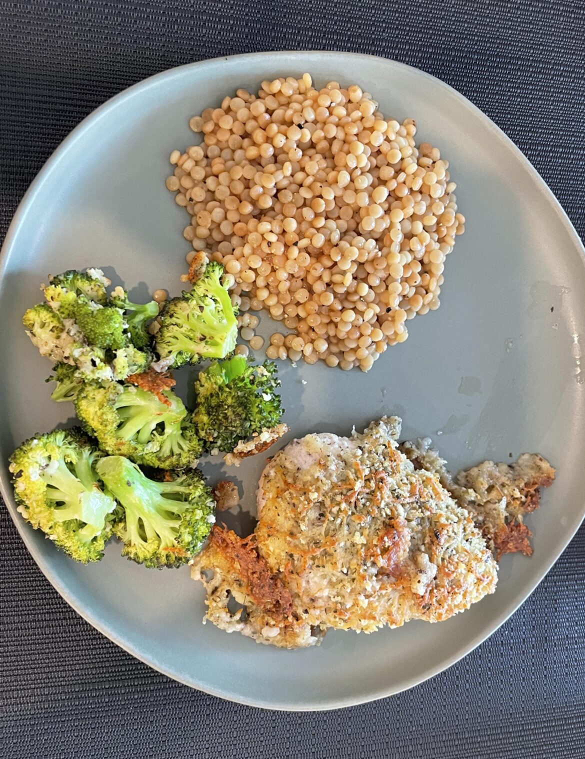 Mozzarella & herb chicken 7.5/10