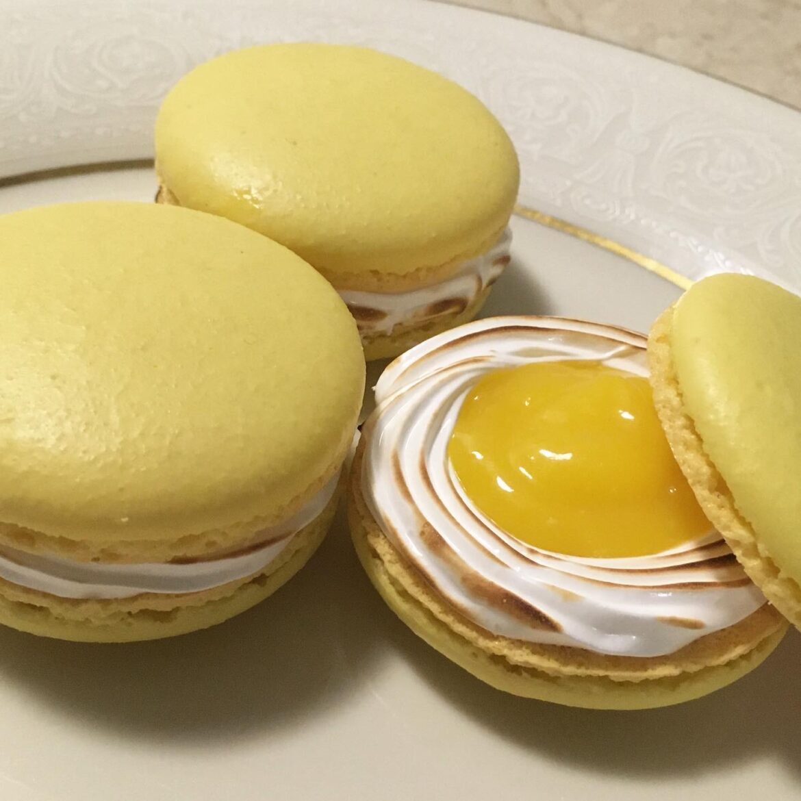 Lemon Meringue Pie Macarons