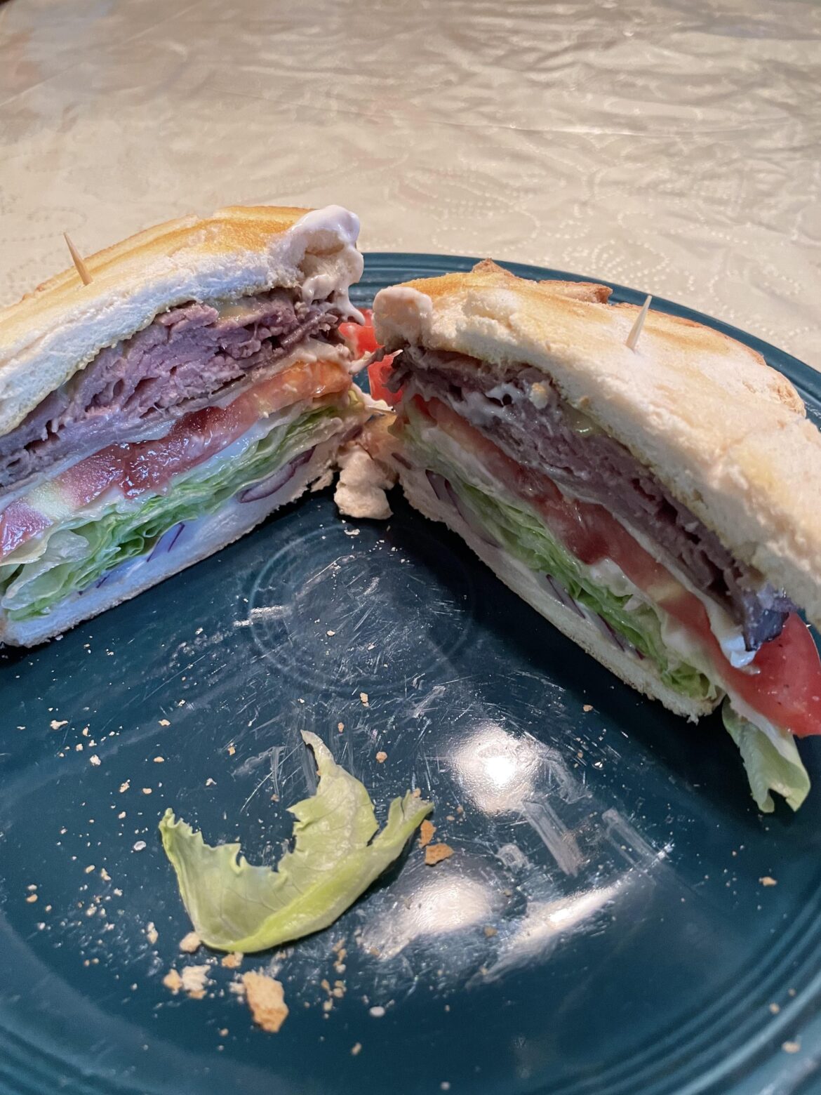 Sandwiches can be diet food too!! Roast beef sandwich just 300 calories