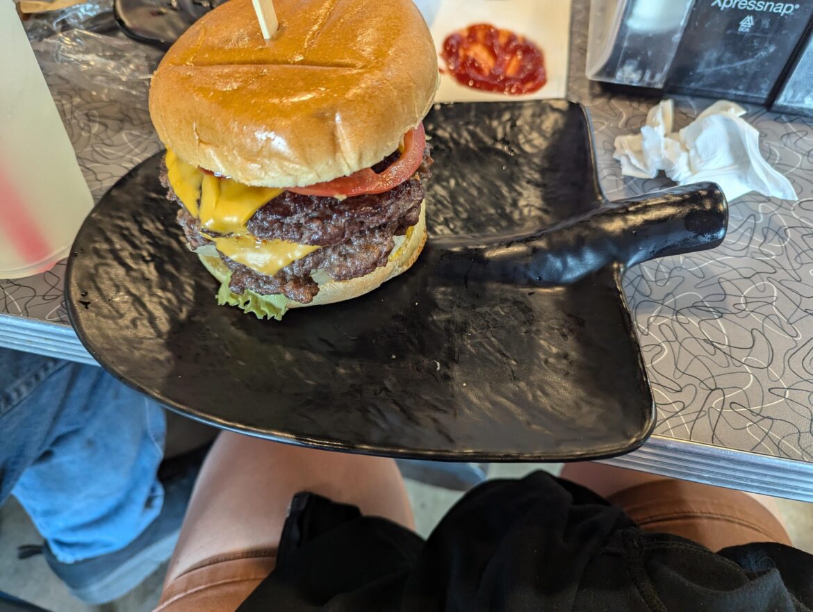 Cutting edge of a shovel?