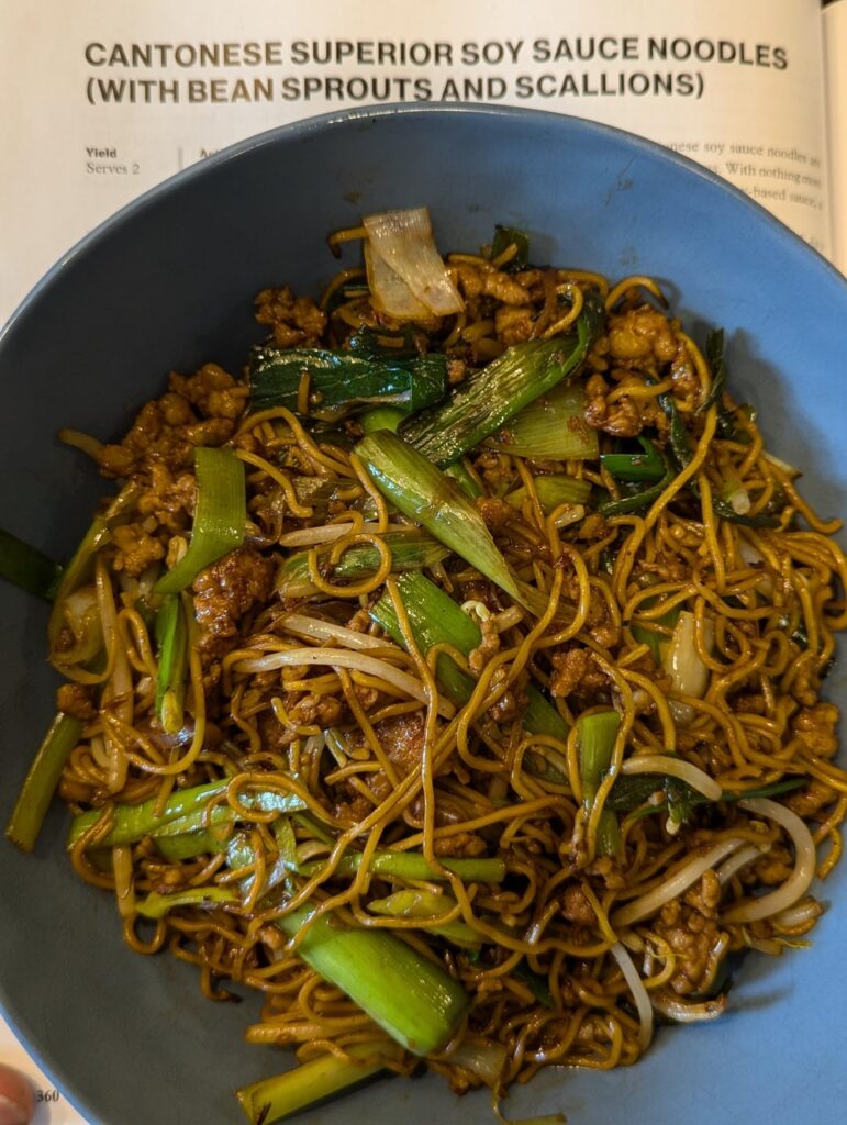 The Wok Weekly #97: Cantonese Superior Spy Sauce Noodles