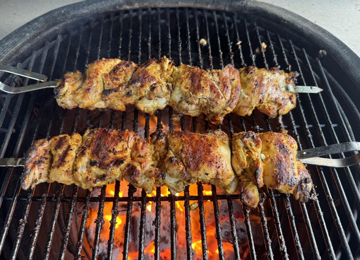 Chicken Tikka on the KJ Classic