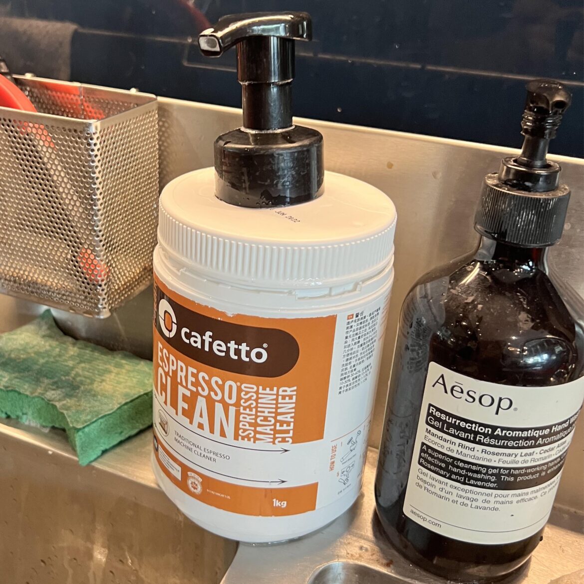 My soap dispenser leaking like a sieve…