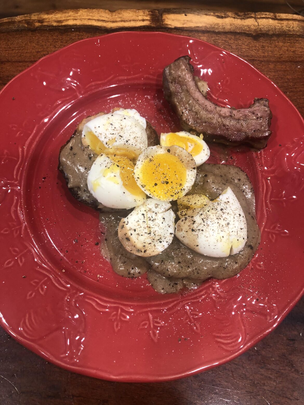 Gravy Muffin Egg w/Rib Side