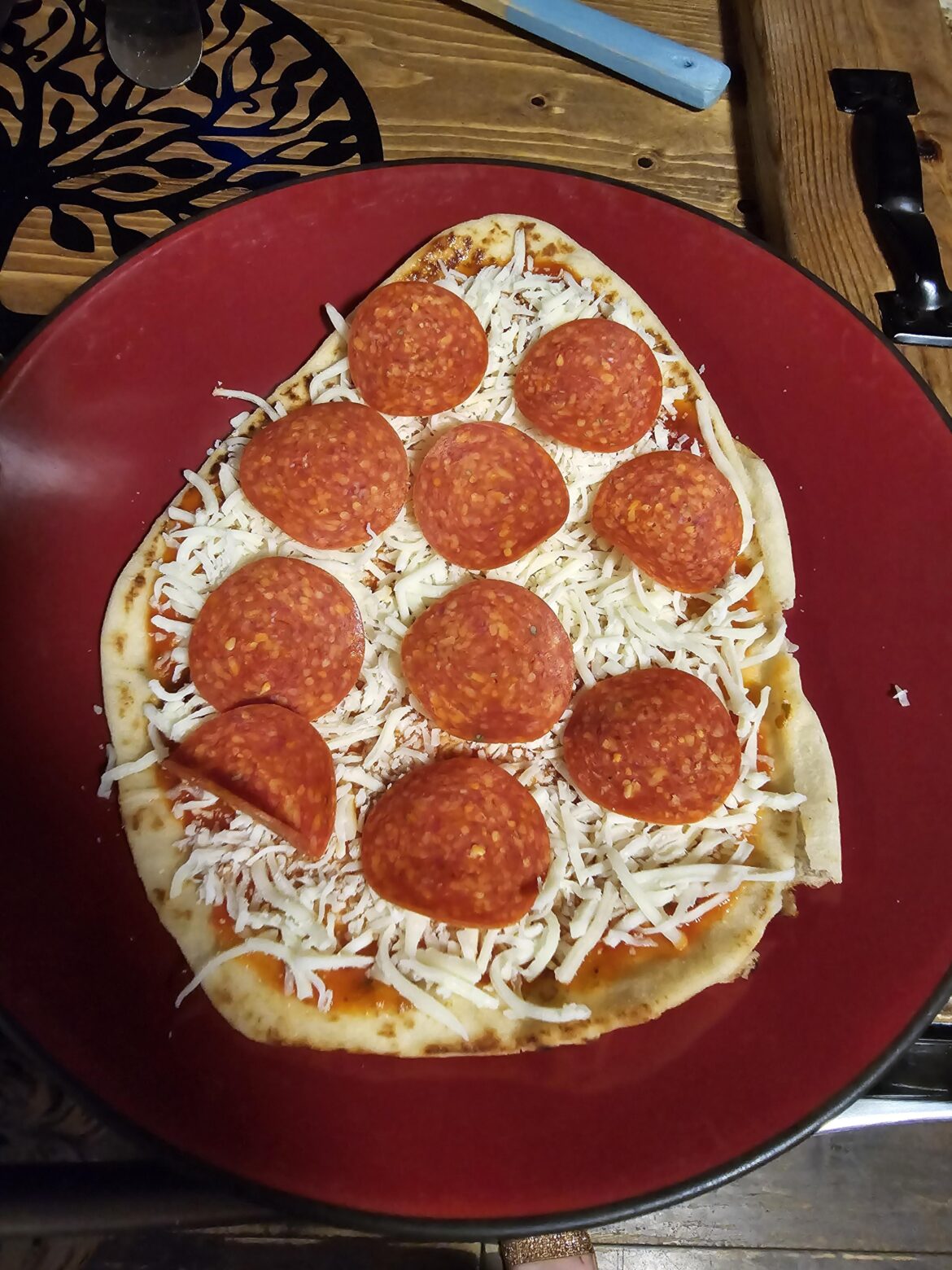 May I present the giant pizza lunchable.