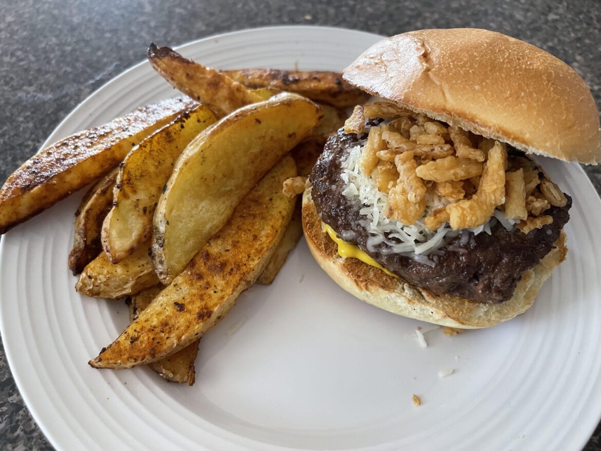 Firehouse Cheeseburger…Fan Favorite. Me, I’m the Fan.