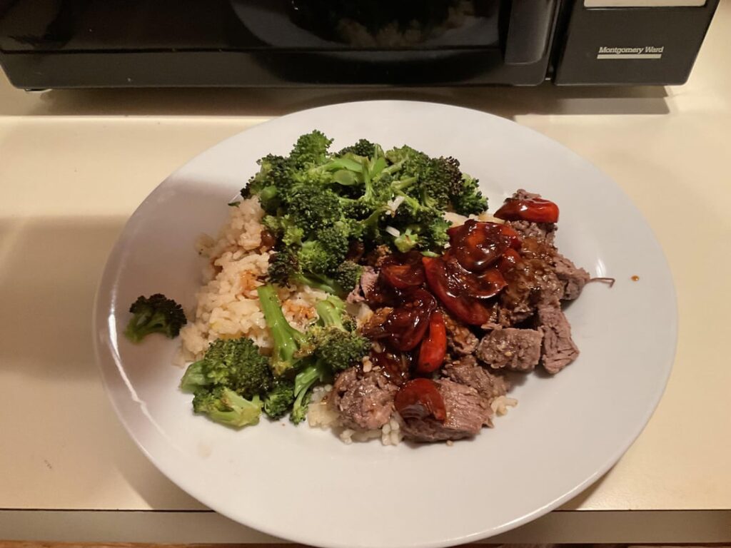 Premium meal - Sesame Chili Beef Tenderloin