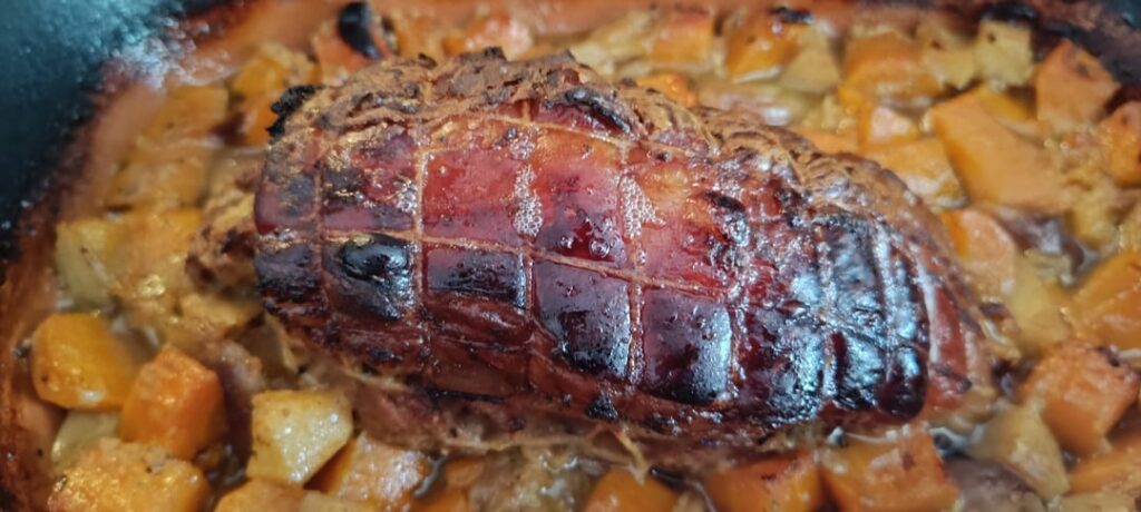 Pig roast in a clay pot