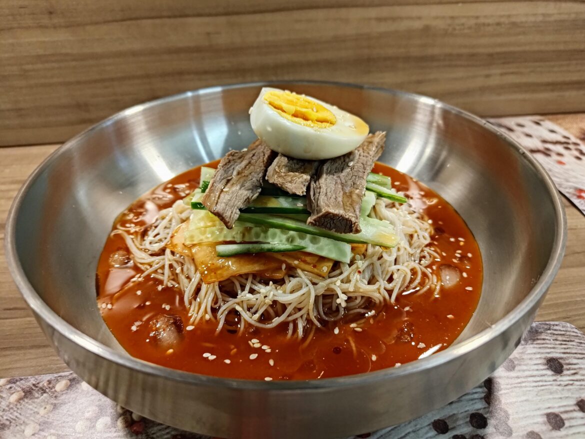 Homemade Bibim Naengmyeon