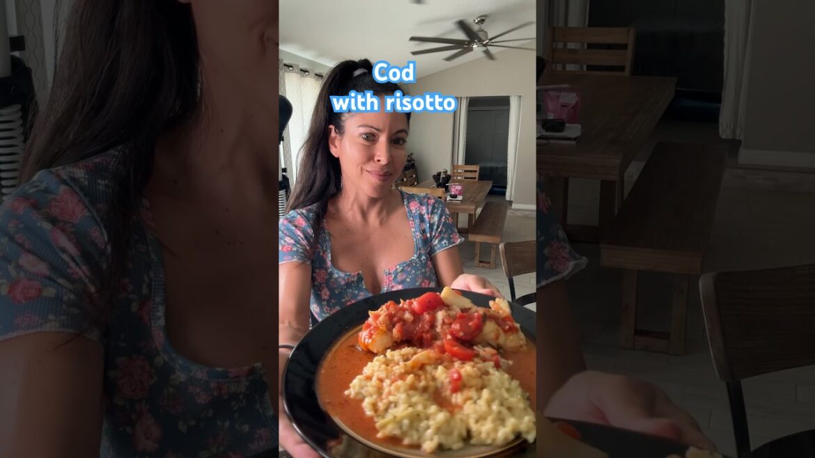 Cod with risotto is so tasty. I really love it. The whole recipe is in the description below.