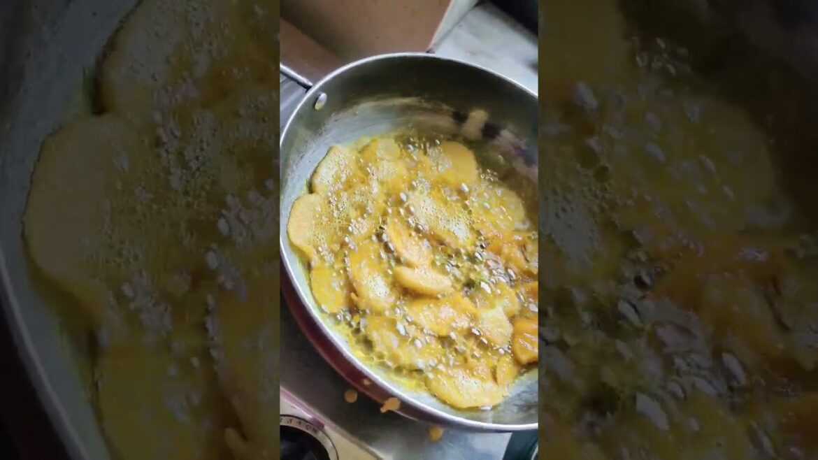 #food #trendingshorts #tastyfood #ta#viralvideo #food #foodpreparation #easyfoodtomakeathome