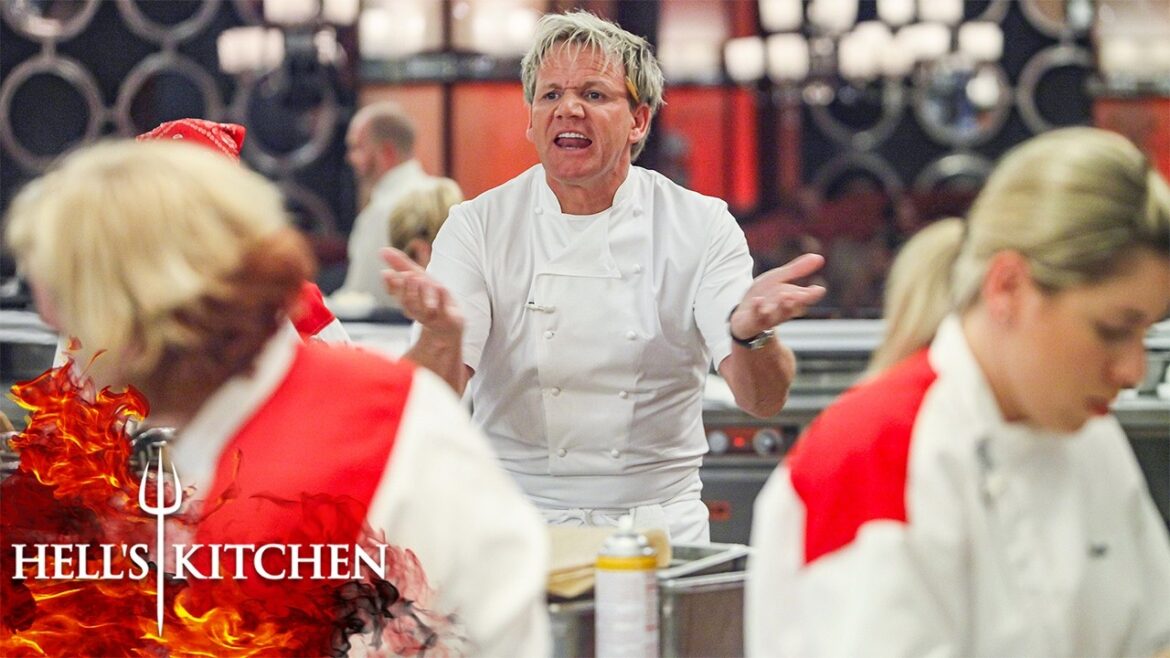 Two VERY Different Services! | Hell's Kitchen Full Service