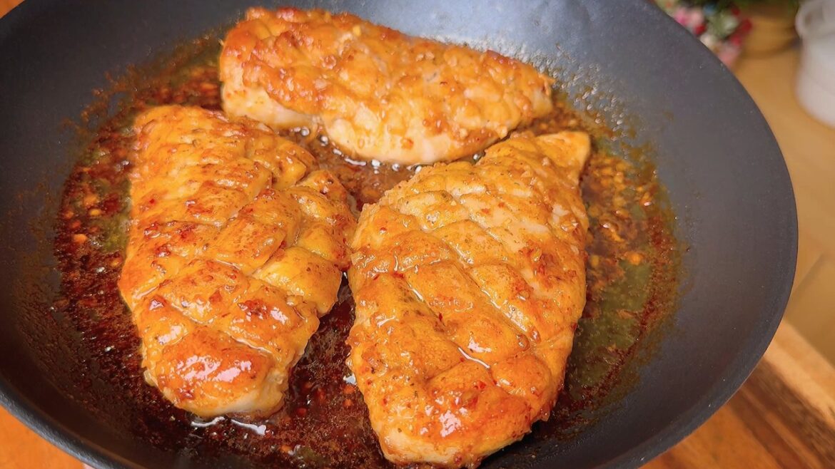 The Best Chicken Breast You’ll Ever Make! Easy and Quick Recipe in 10 Minutes! The Best Chicken Breast You'll Ever Make! Easy and Quick Recipe in 10 Minutes!