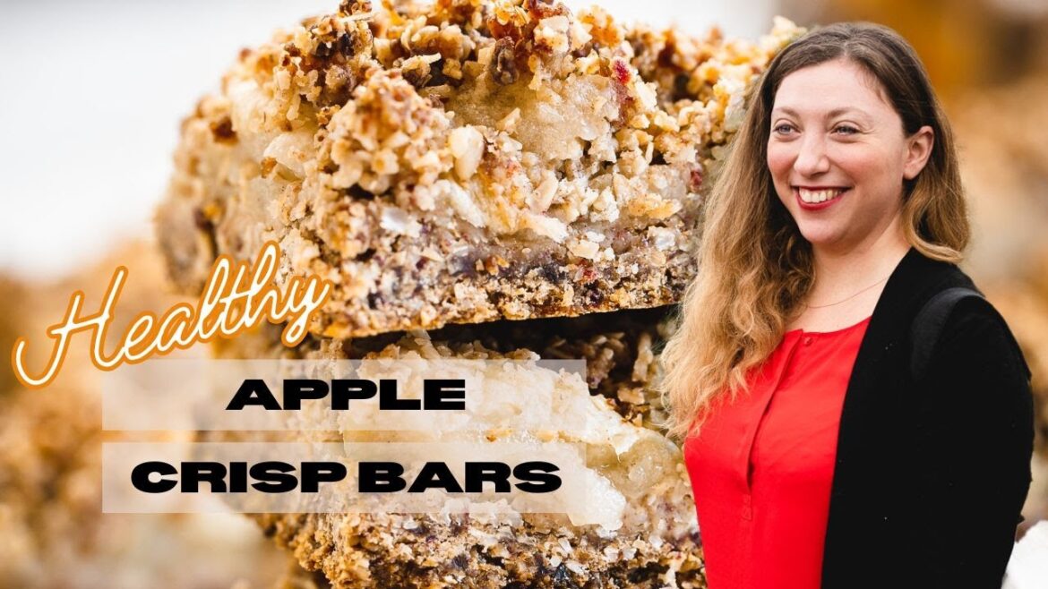 Welcome Fall Baking With This Gorgeous Healthy Apple Crisp!