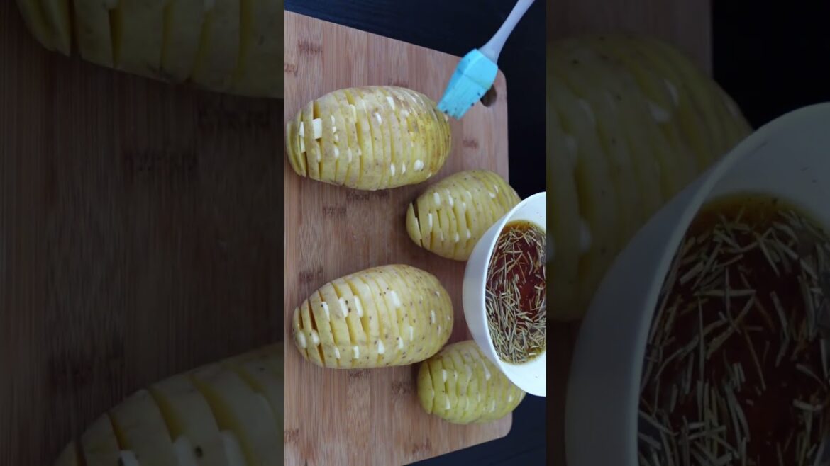 #CrispyPotatoes #GarlicRosemary #Potato #Deliciousbites #CrispyPotatoes #GarlicRosemary #Potato #Deliciousbites