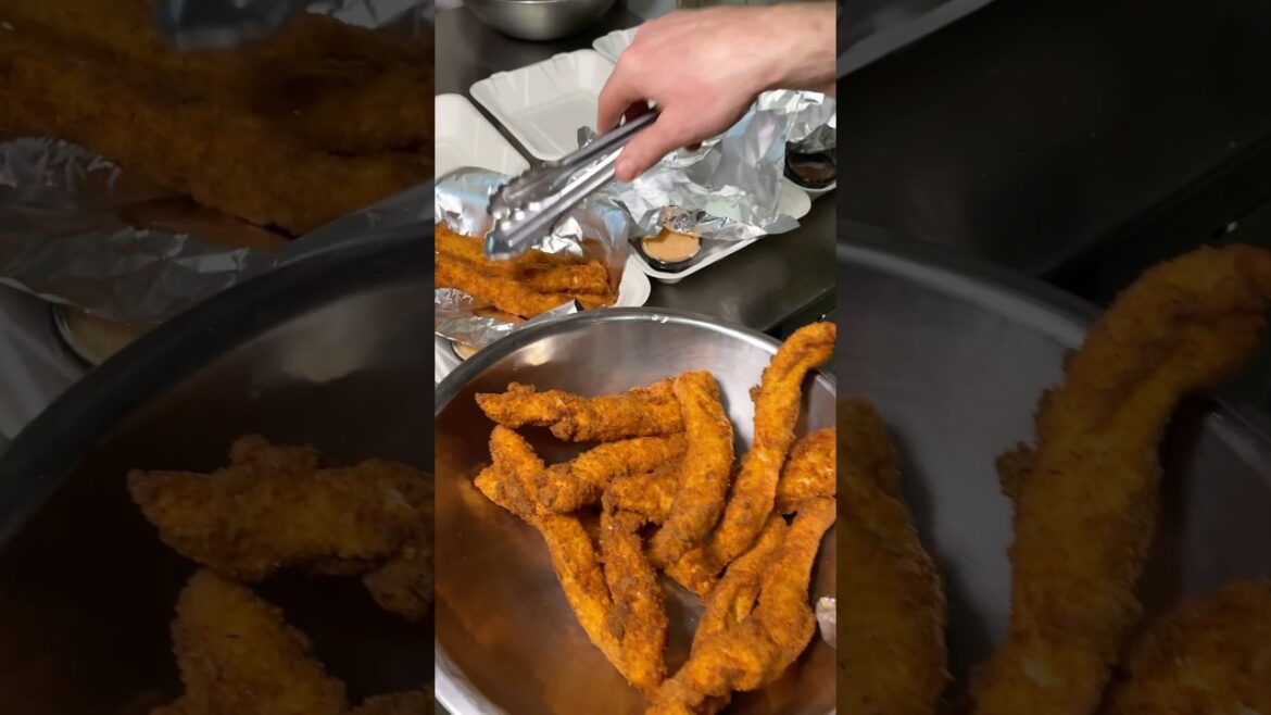 The BEST CHICKEN FINGERS in THE WORLD?