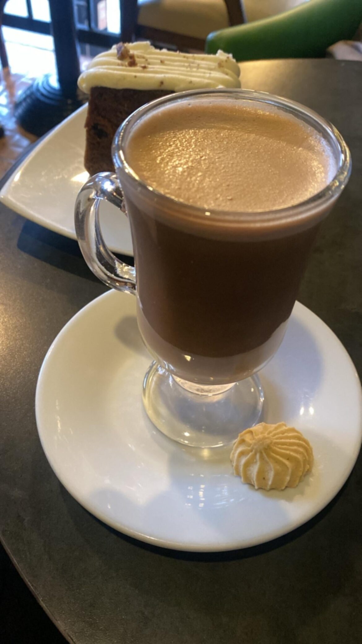 Ok but first a good mocha to continue the day here in this beautiful place in the center of Santiago de Chile