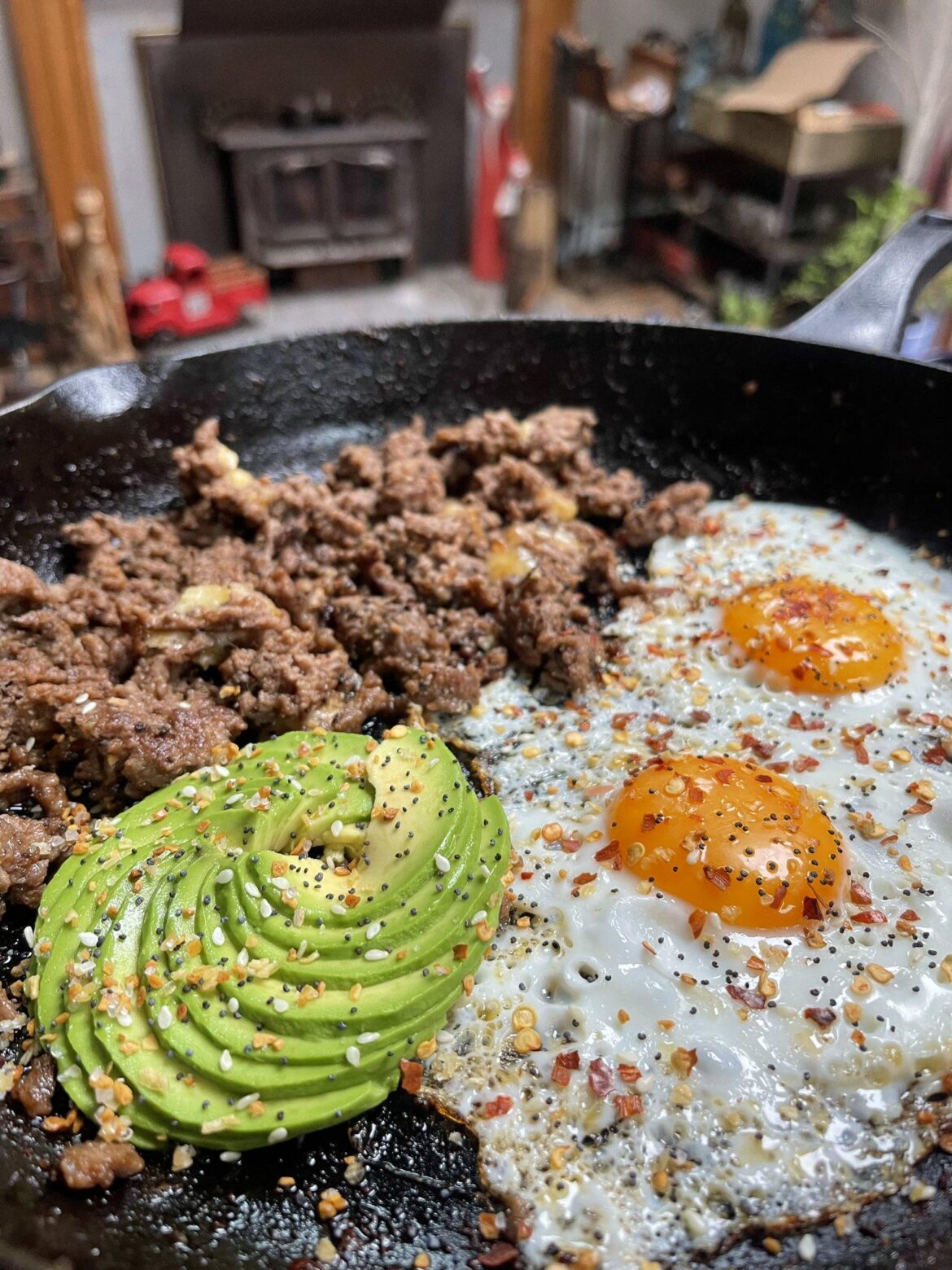 Mutton Keema Omelette with Avocado Bliss