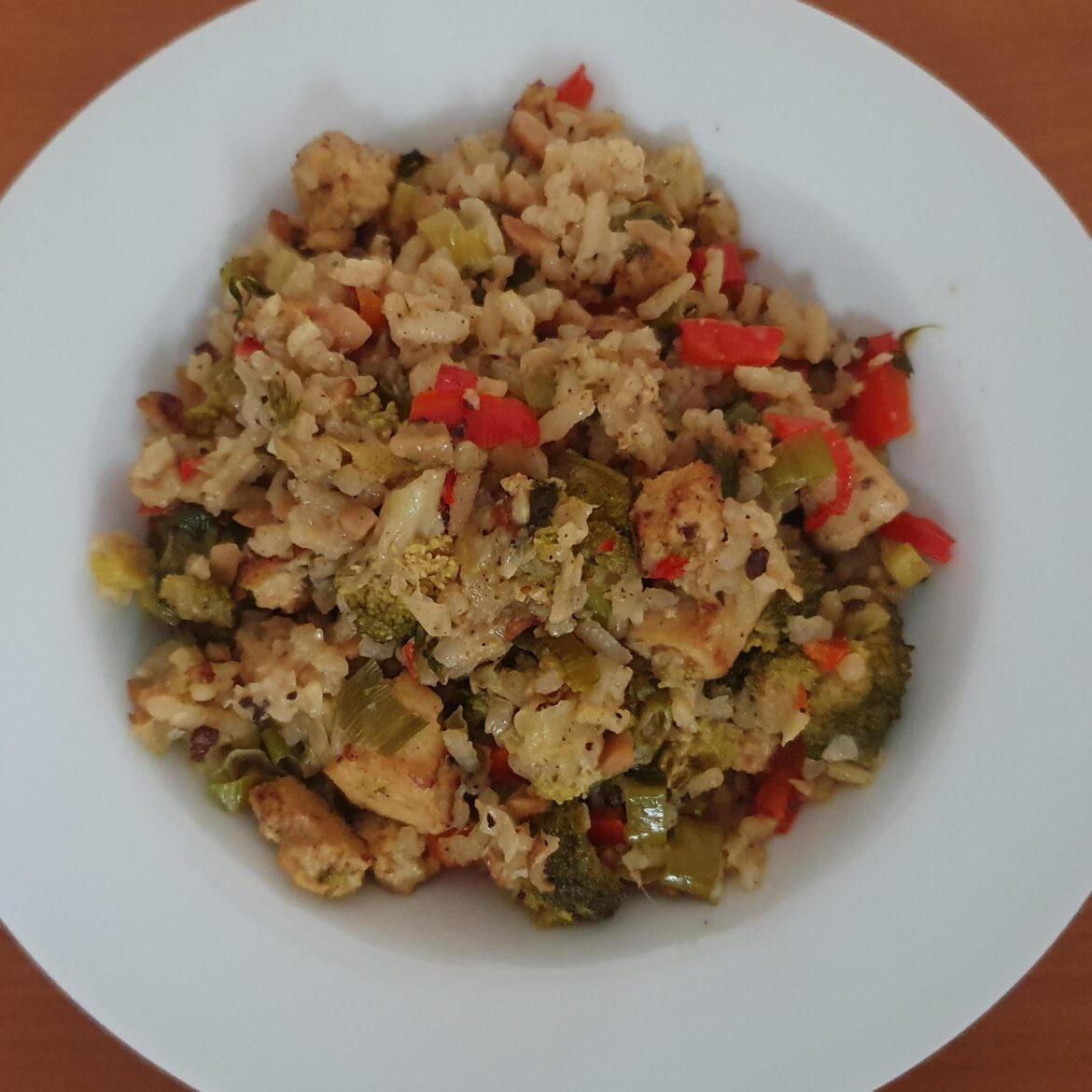 Creamy Coconut Rice with Five Spice Tofu, 537 kcal for pictured portion