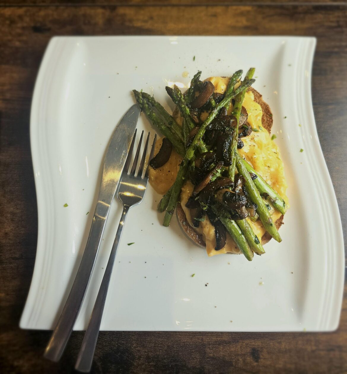 Is the scrambled egg debate still alive?