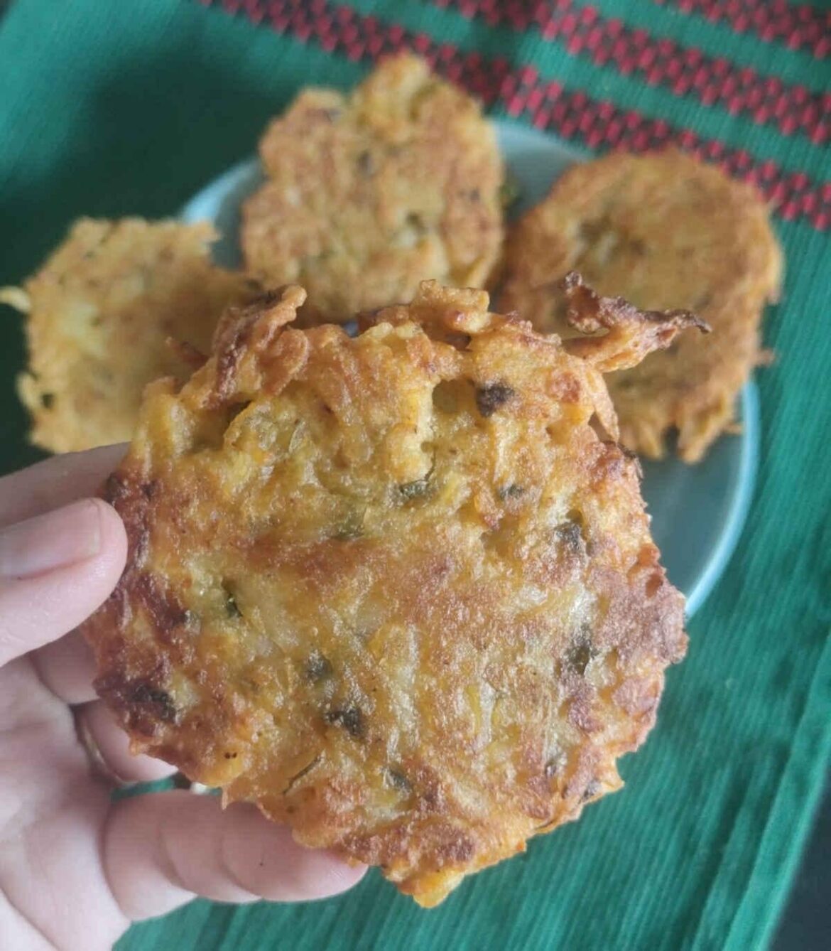 Easy Vegan Latkes (Potato Pancakes)- Gluten Free!