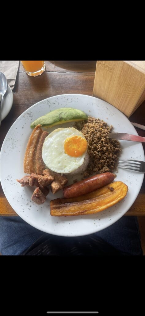 How do i make eggs look like this?