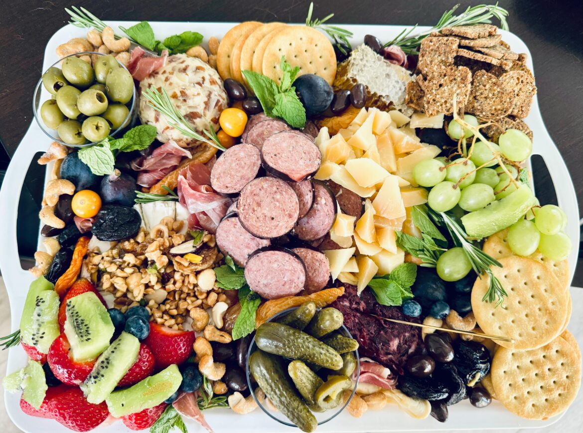 Inspo’d healthy board for family gathering 😋