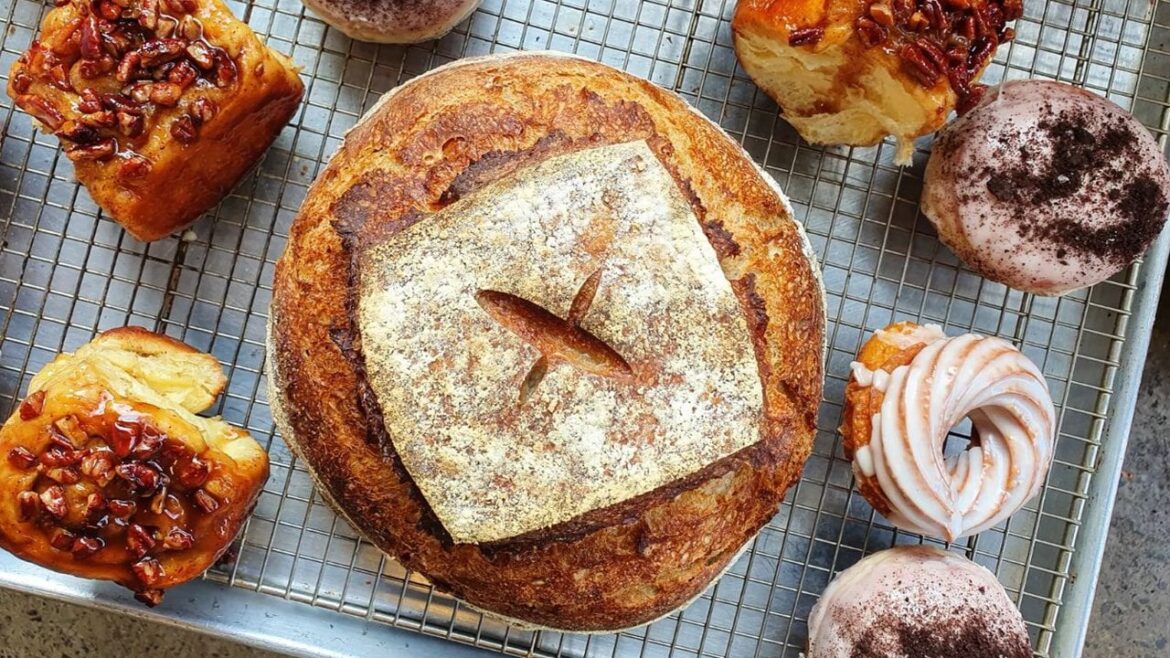 Alice Marie on Gerrard east: "Former White Lily Diner pastry chef opens a drool-worthy retro-inspired bakery"