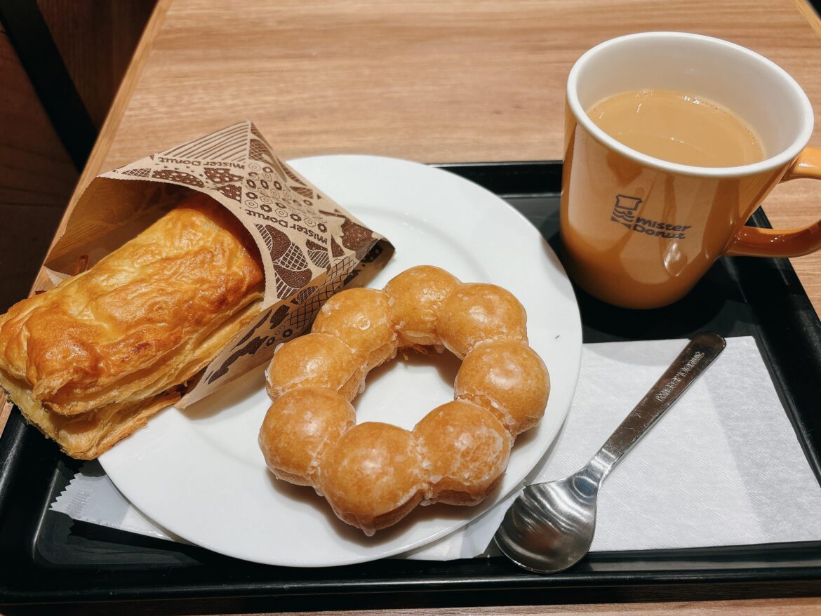 Donut and café au lait
