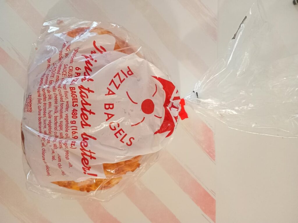 Gryfe's pizza bagels 🥯🍕+Summerhill Shopping!