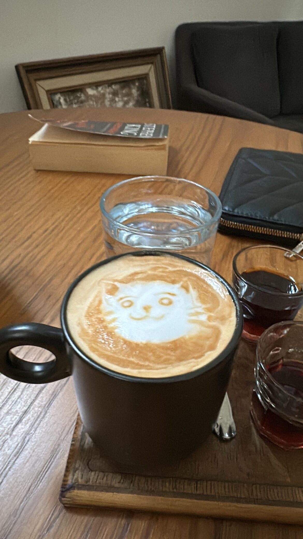 Really surprised when I got this at the cafe! ⭐️