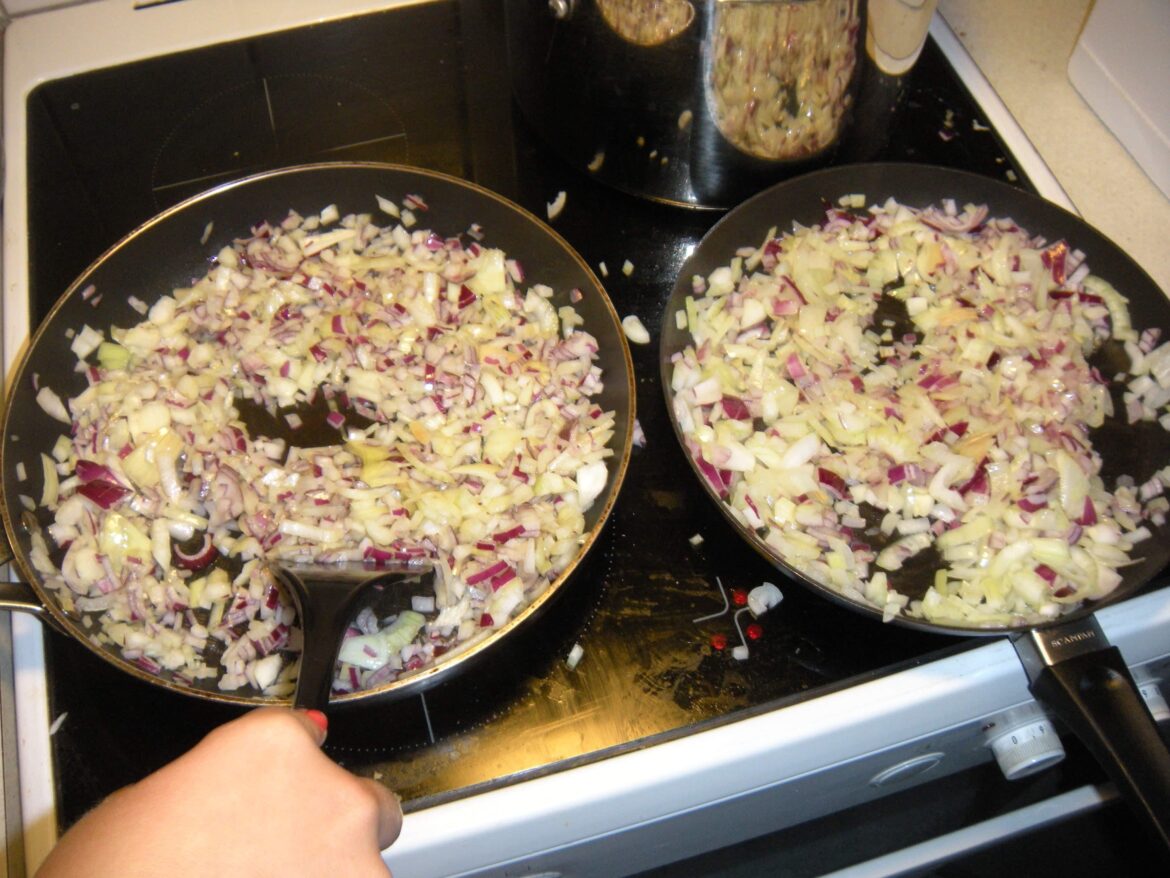 Wife’s boyfriend is coming over