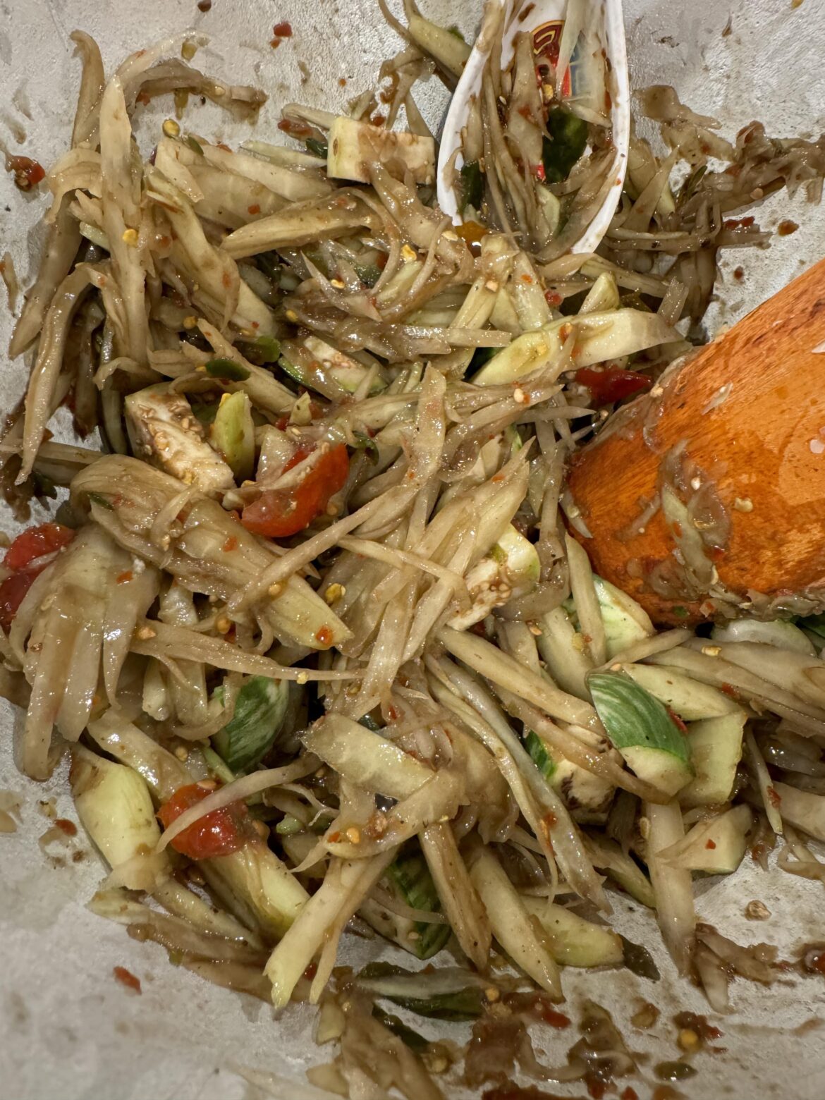 ຕຳຫມາກຫຸ່ງ Thum Mak Hoong (Lao Style Papaya Salad) IYKYK