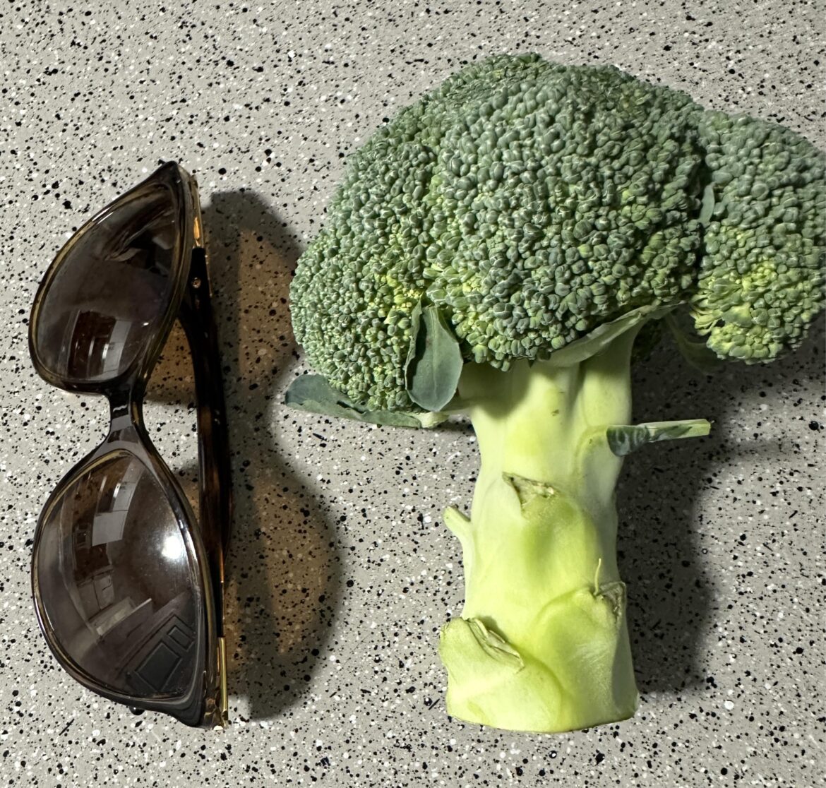 Is this a normal portion of broccoli for 2 servings? Is this a normal portion of broccoli for 2 servings?