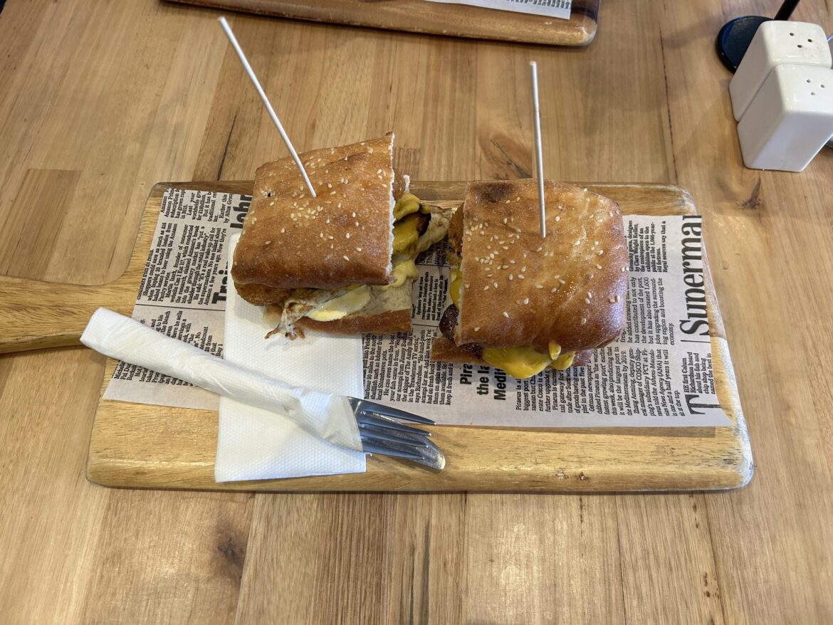 chopping board and paper combo?