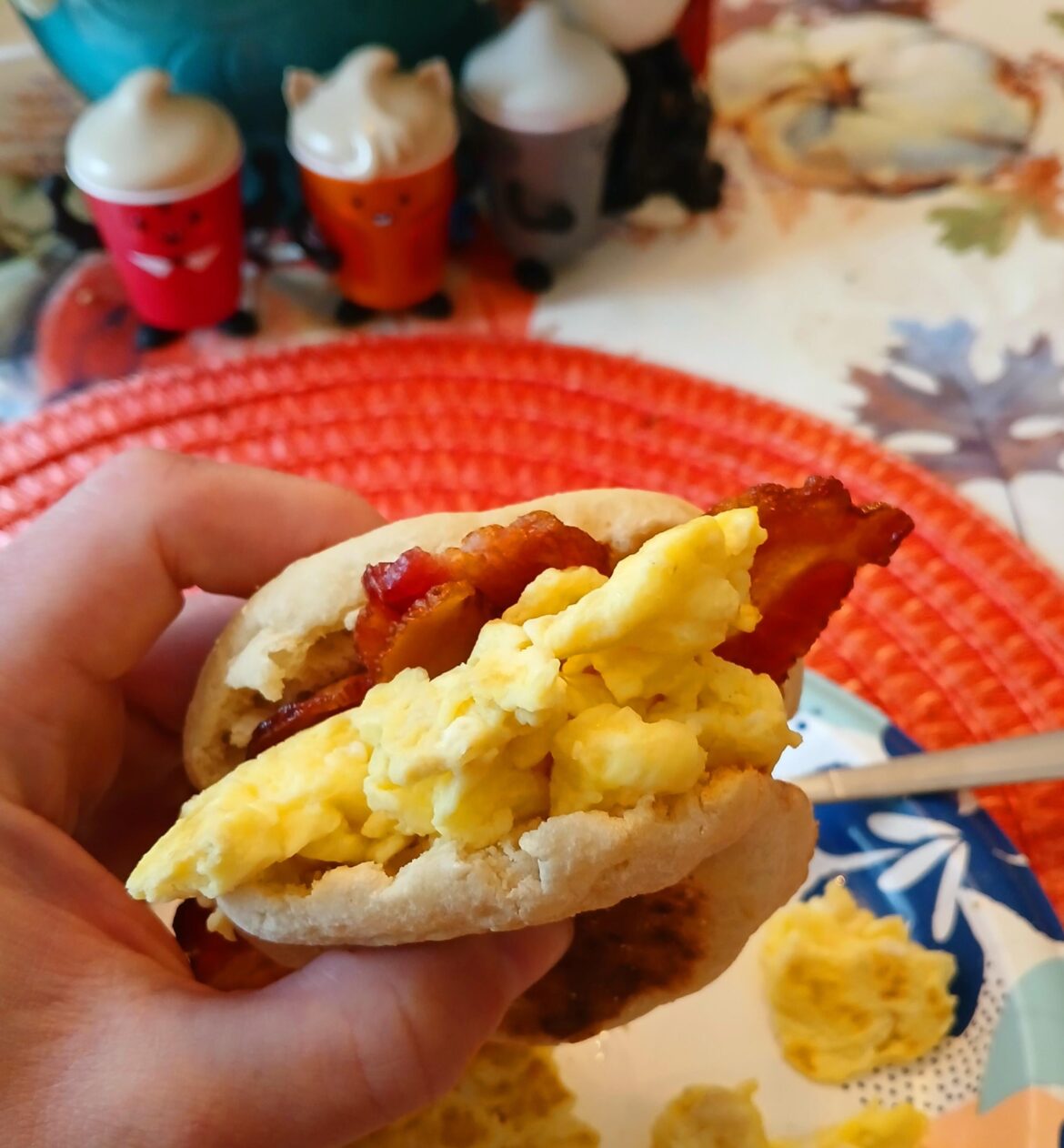 Wakey, wakey, eggs 'n bakey.