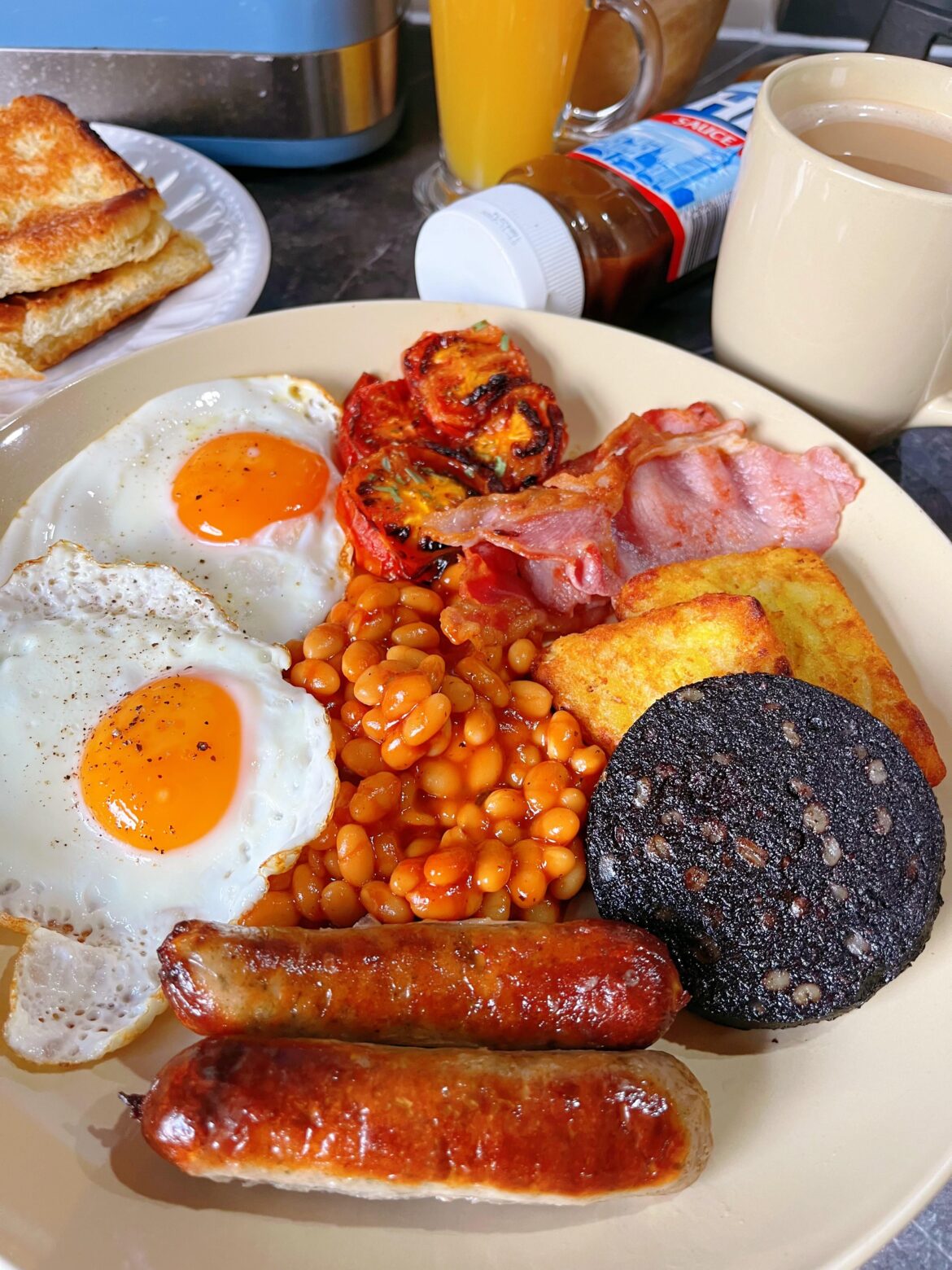 Made & demolished. Going back to bed now.😂