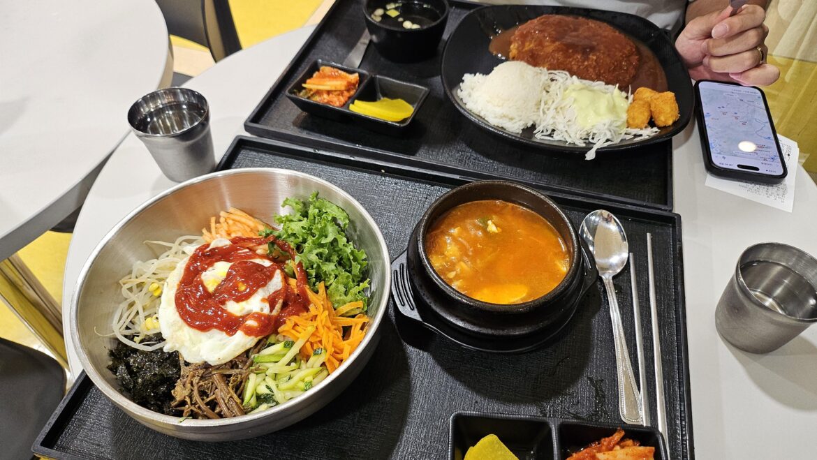 Bibimbap & Sundubujjigae (cheese donkatsu)