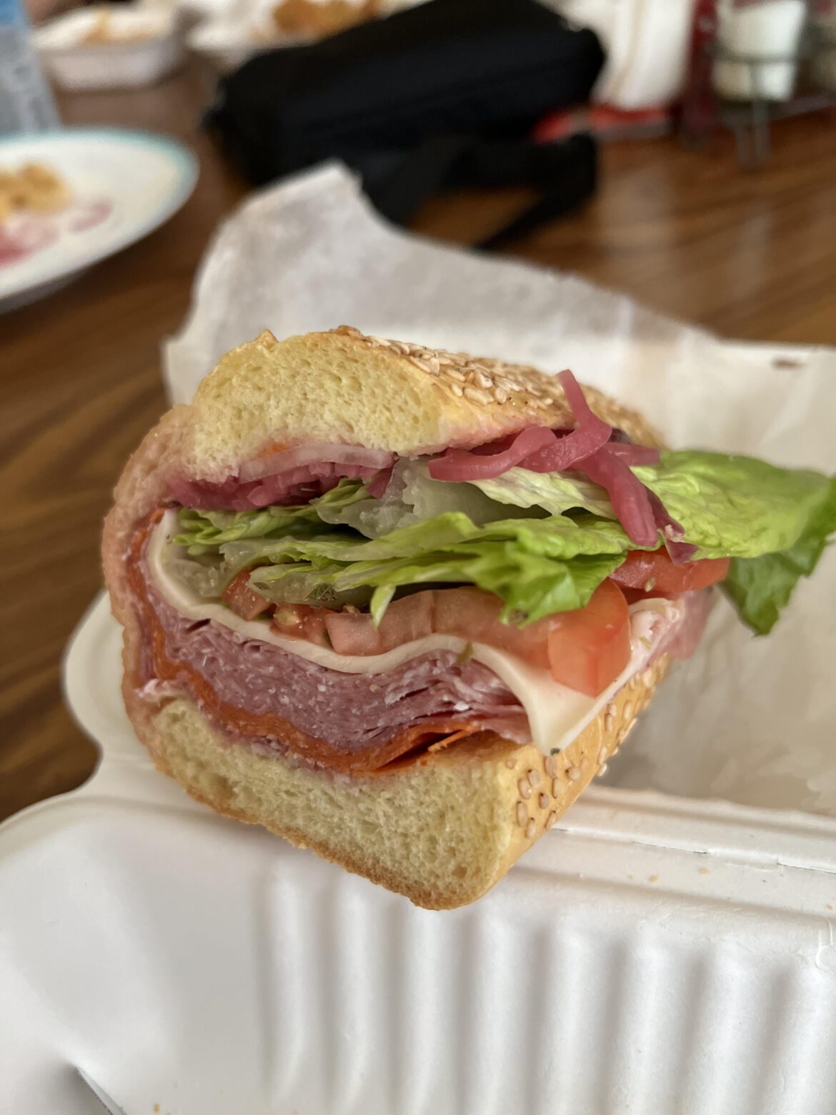 Hot capicola, genoa salami, pepperoni, provolone, lettuce, tomato and pickled onions.